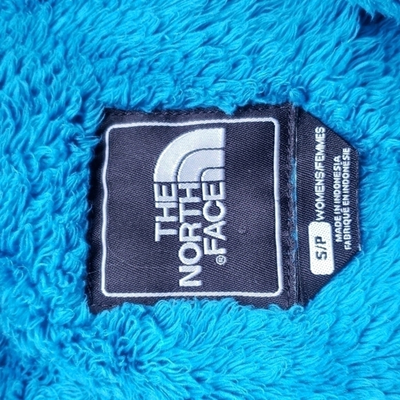the North Face jacket.  USED - Picture 8 of 17